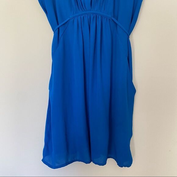 Aqua Small Blue Two Tone Short Sleeve Silky Dress - Picture 3 of 8